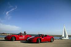 Ferrari-Fahrt und Jet-Ski-Erlebnis